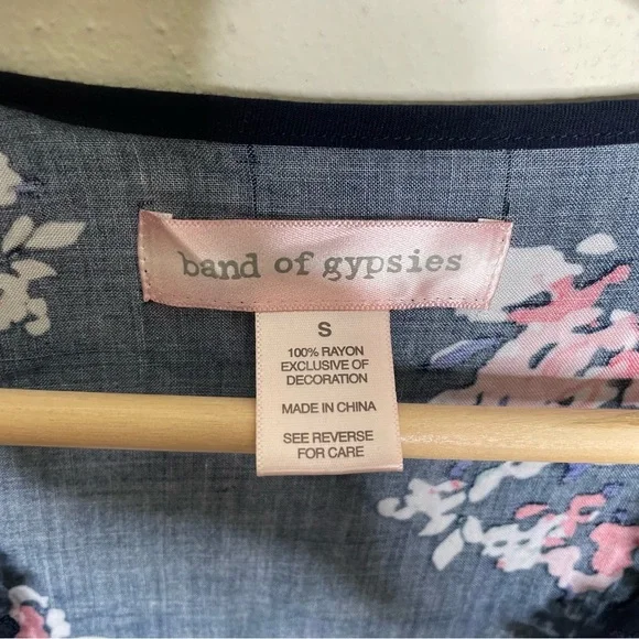 Band of Gypsies Wrap Style Mini Dress small - Picture 8 of 8